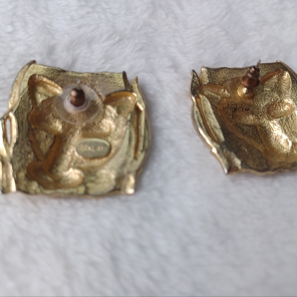 Vintage Park Lane Gold Leopard Earrings - Picture 2 of 3